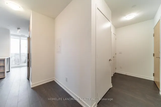 Additional image 6 of 3100 Keele St Unit 632