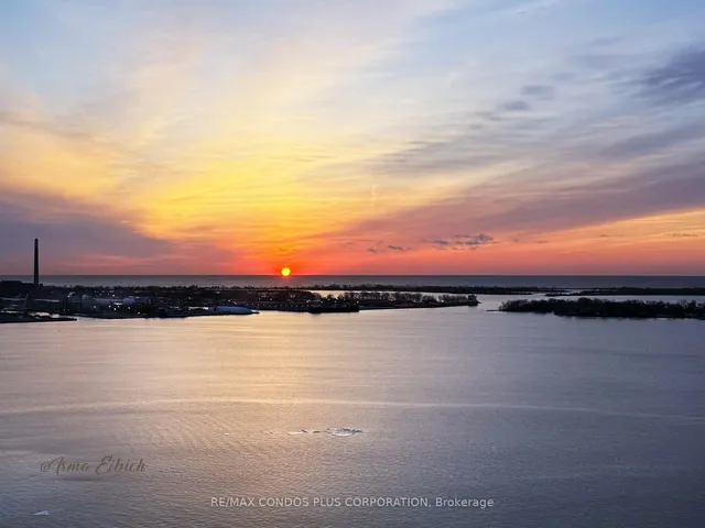 Additional image 33 of 65 Harbour Sq Unit 3603