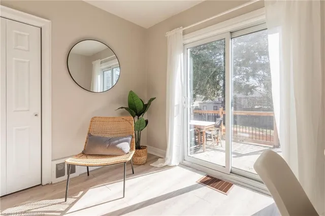 Additional image 19 of 19 Woodbridge Rd