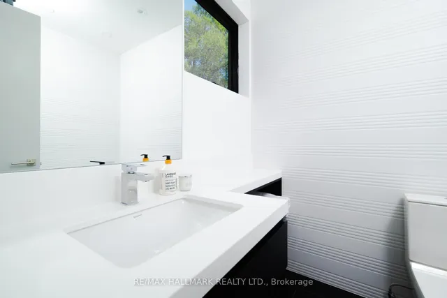 Additional image 37 of 269 Coleridge Ave