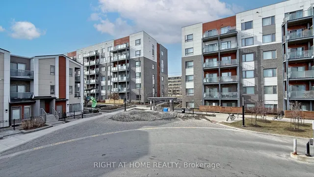 Additional image 40 of 60 ORCHID PLACE Dr Unit 15