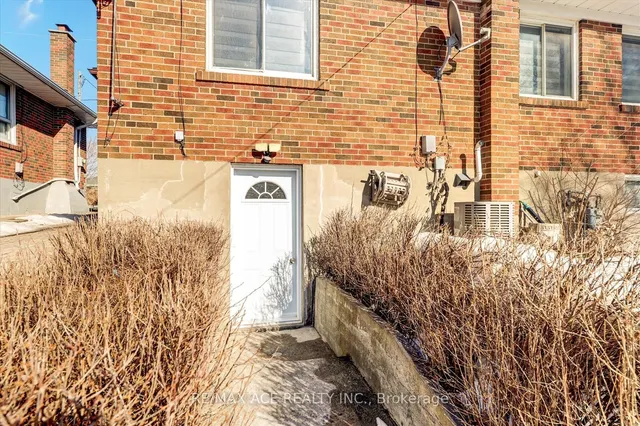 Additional image 32 of 16 Roseglor Cres