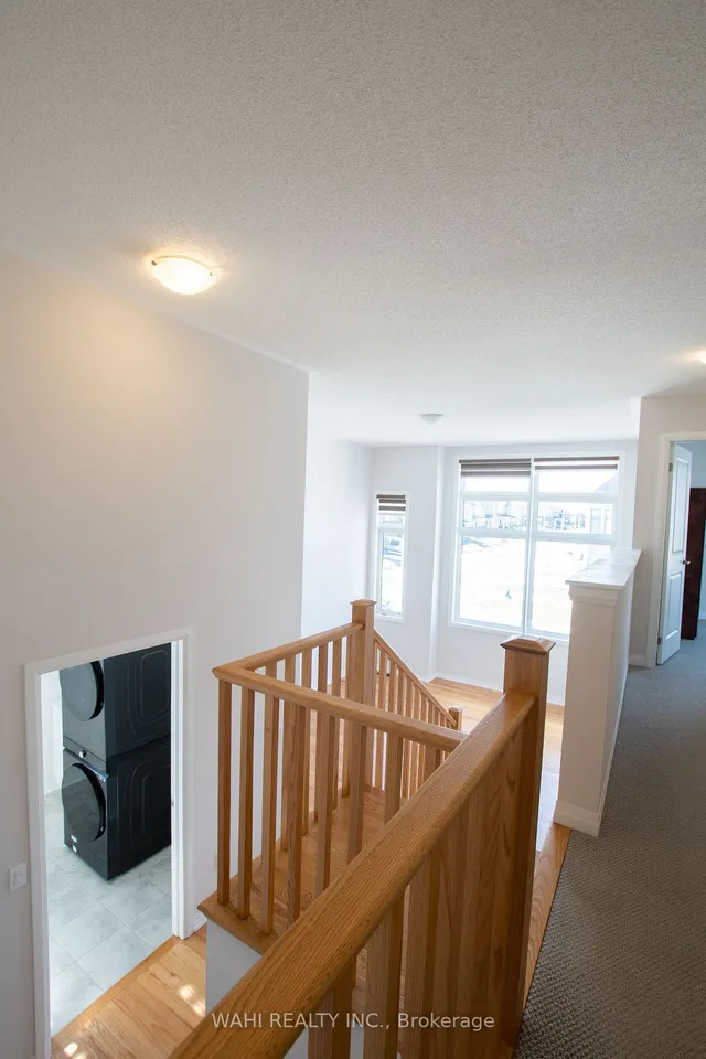 Additional image 30 of 39 Yale Dr