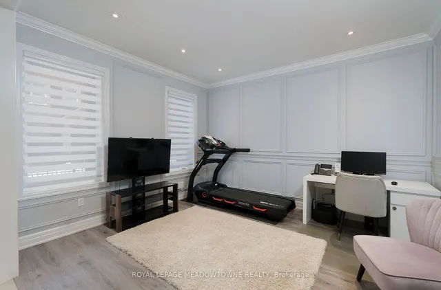 Additional image 22 of 3035 Creekshore Common N/A