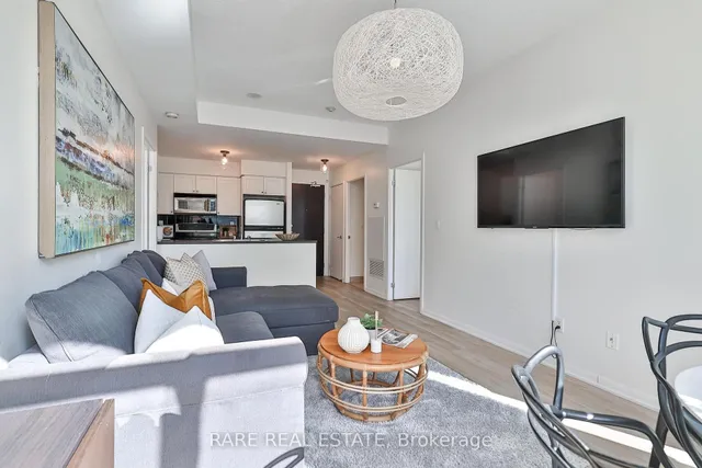 Additional image 7 of 231 Fort York Blvd Unit 233