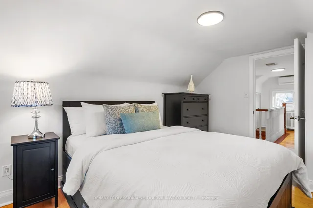 Additional image 22 of 33 Durie St