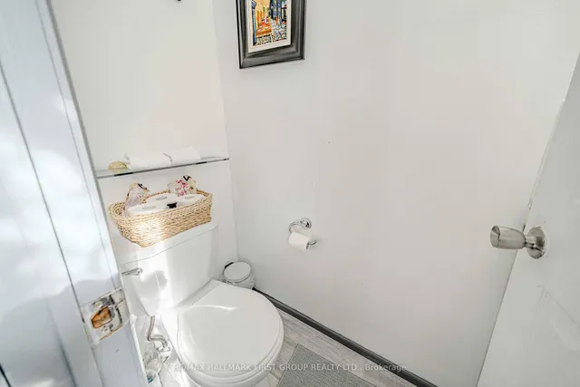 Additional image 19 of 882 Weston Rd