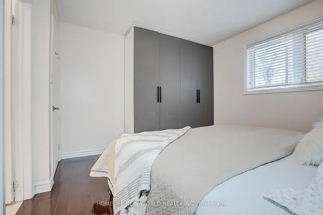 Additional image 21 of 29 McDairmid Rd