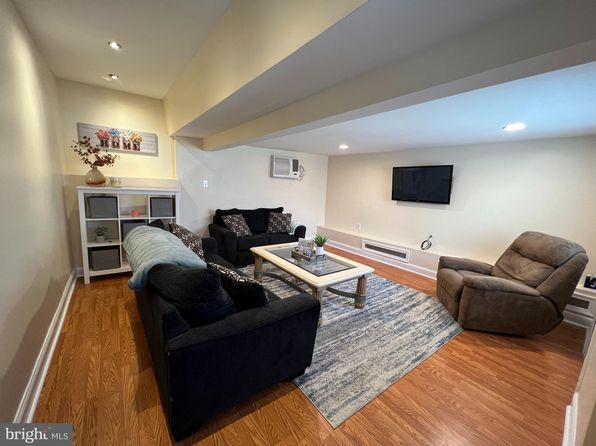 2626 W Master St, Philadelphia, PA 19121