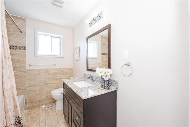 Additional image 25 of 18 Northwood Dr