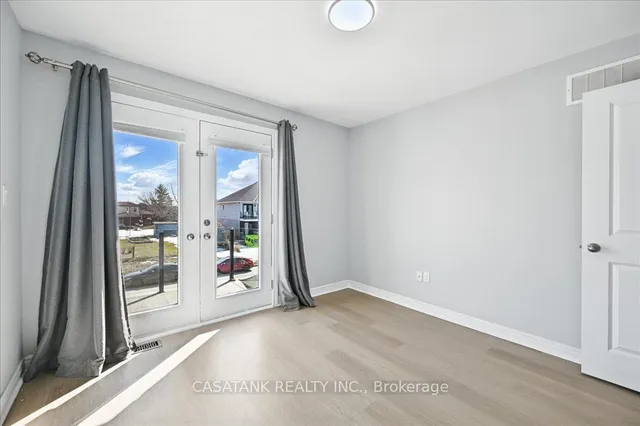 Additional image 22 of 103 Springvalley Cres