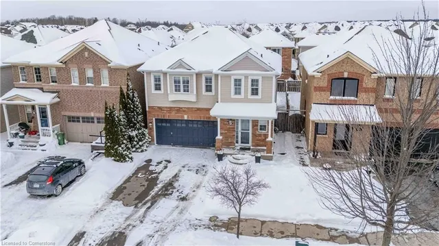 Additional image 43 of 212 Bradley Ave