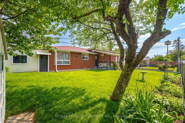 Additional image 36 of 3 Savarin St