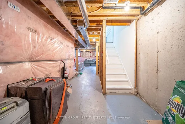 Additional image 31 of 50 Adventura Rd