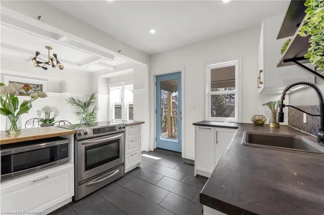 Additional image 22 of 152 Balmoral Ave