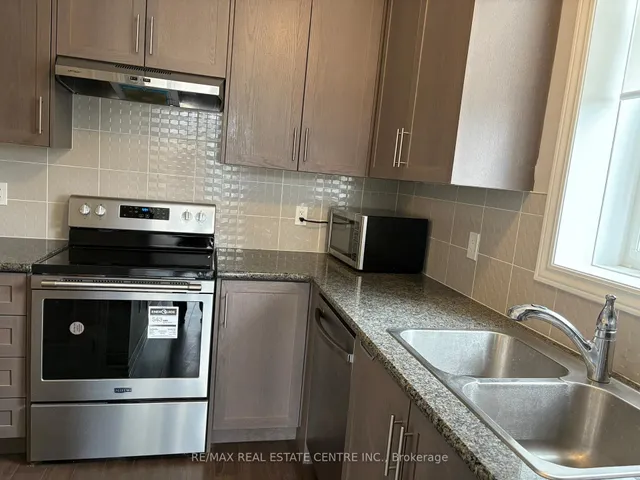 Additional image 16 of 10 Halliford Pl Unit 306