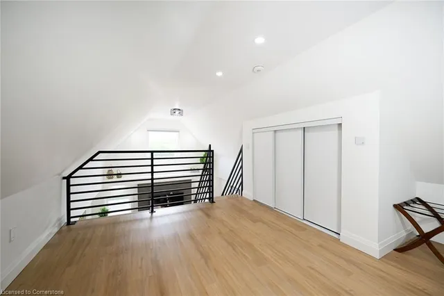 Additional image 43 of 198 Dundurn St