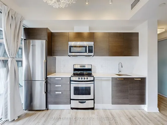 Additional image 9 of 42 Charles St Unit 504