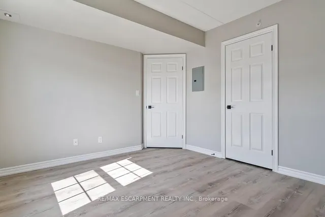 Additional image 19 of 1830 WALKERS Line Unit 301