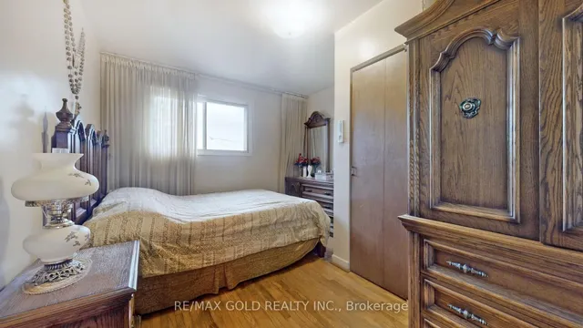 Additional image 35 of 46 Goldsboro Rd