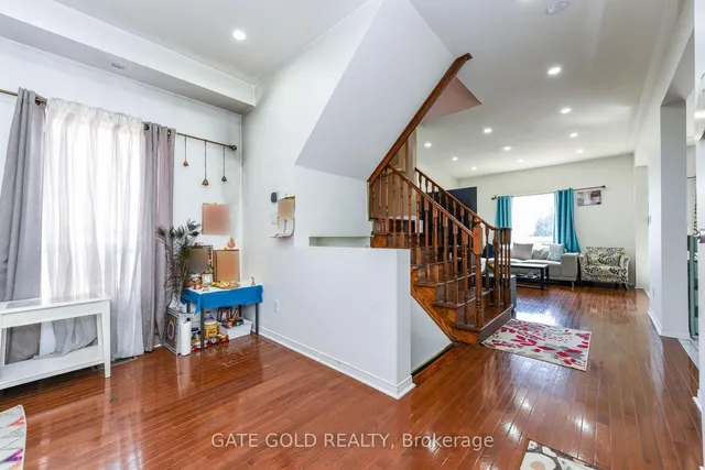 Additional image 7 of 30 Flurry Circ