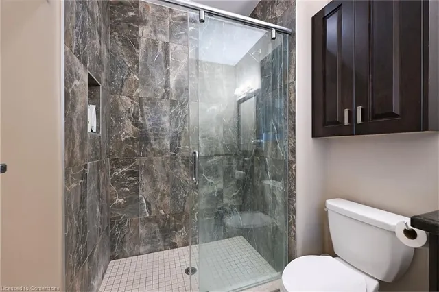 Additional image 22 of 397 King St Unit 205