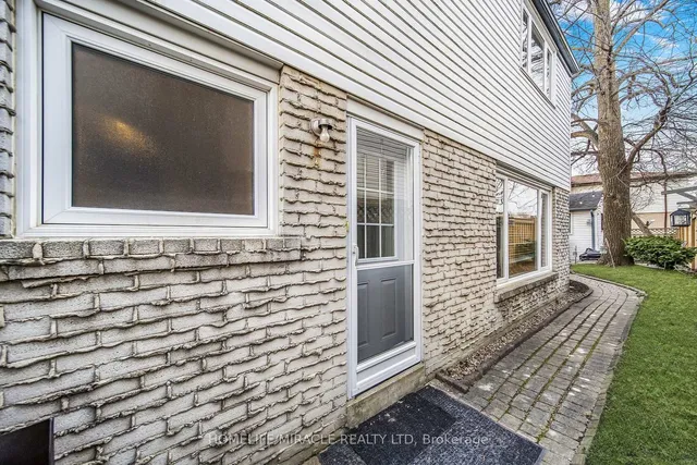 Additional image 21 of 38 River View Dr