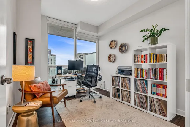 Additional image 25 of 33 Bay St Unit 2708