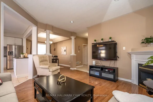 Additional image 14 of 24 Bushberry Rd