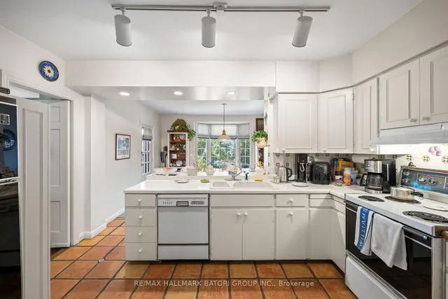 Additional image 7 of 56 Rochester Ave