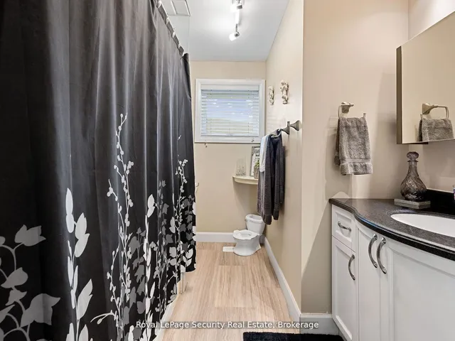 Additional image 28 of 2 Maitland Ave