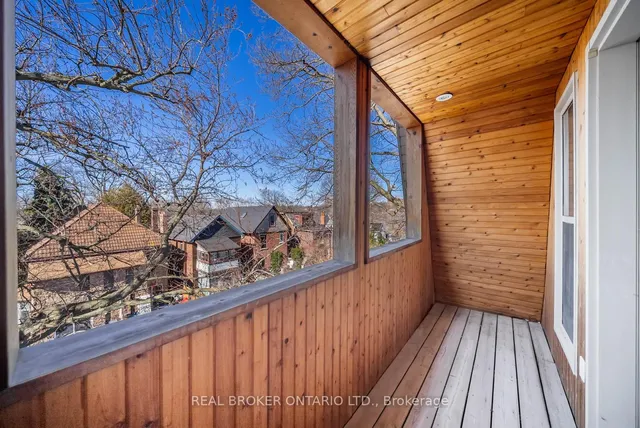 Additional image 21 of 194 Lee Ave