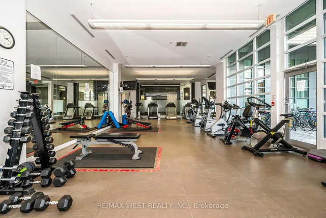 Additional image 40 of 380 Macpherson Ave Unit 333