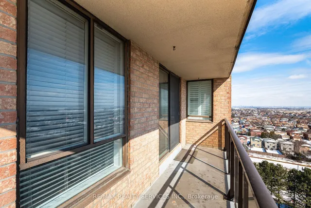 Additional image 33 of 20 Cherrytree Dr Unit 1210