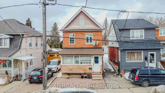 24 Goldwin Ave