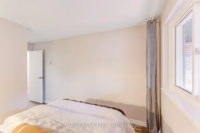 Additional image 36 of 130 Ling Rd Unit 61