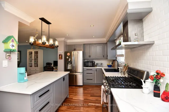 Additional image 17 of 2101 Silwell Crt