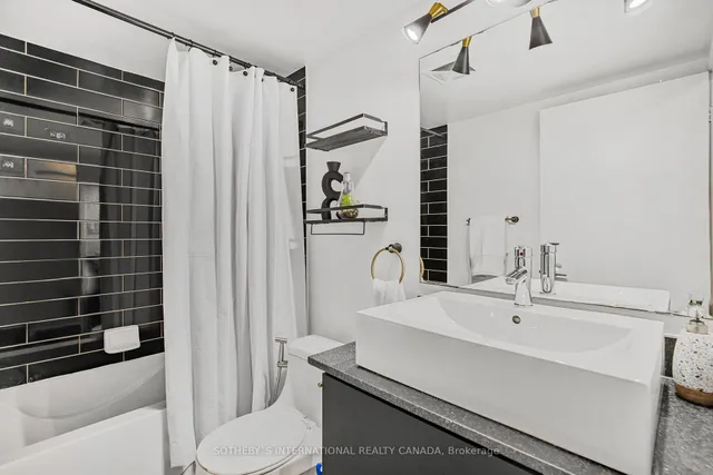 Additional image 17 of 1171 Queen St Unit TH108