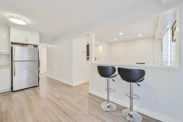 Additional image 13 of 83 Acadian Hts