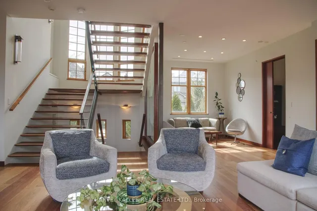 Additional image 15 of 89 Kingsway Cres