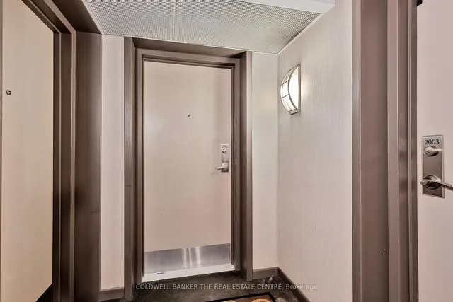 Additional image 46 of 99 Harbour Sq Unit 2002