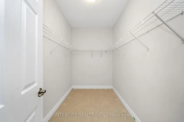 Additional image 23 of 60 Claremont Dr