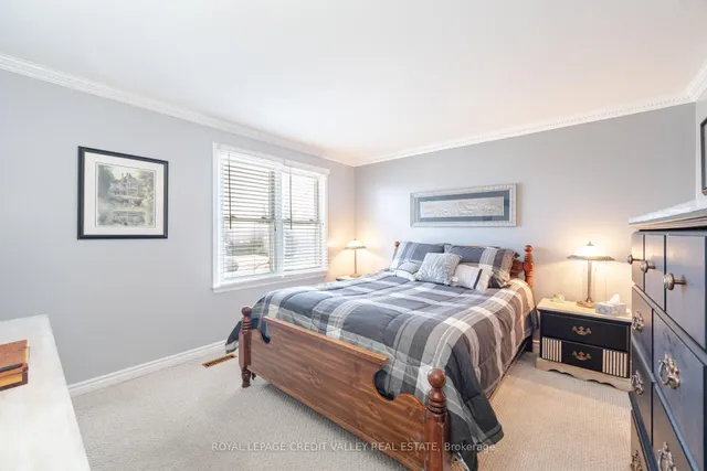 Additional image 26 of 54 Gondola Cres