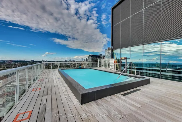 Additional image 36 of 11 Charlotte St Unit 2201