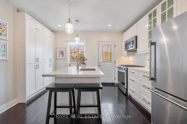 Additional image 7 of 152 Queensdale Ave