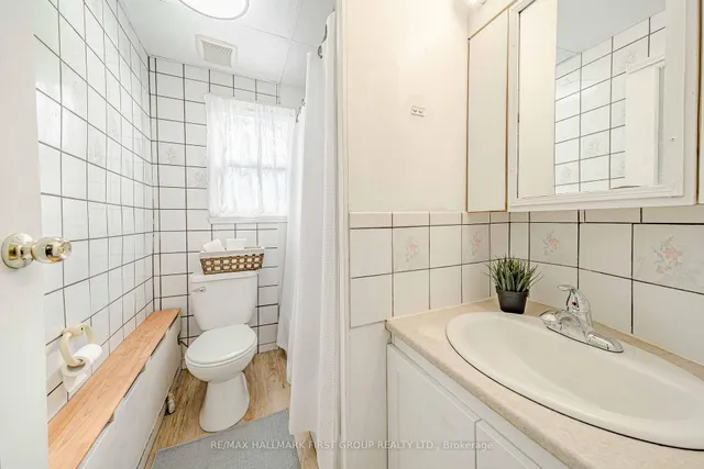 Additional image 30 of 882 Weston Rd