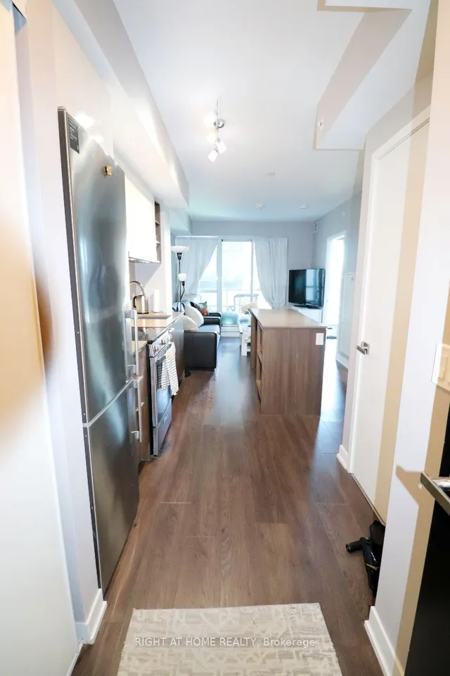 Additional image 11 of 31 Tippet Rd Unit 541