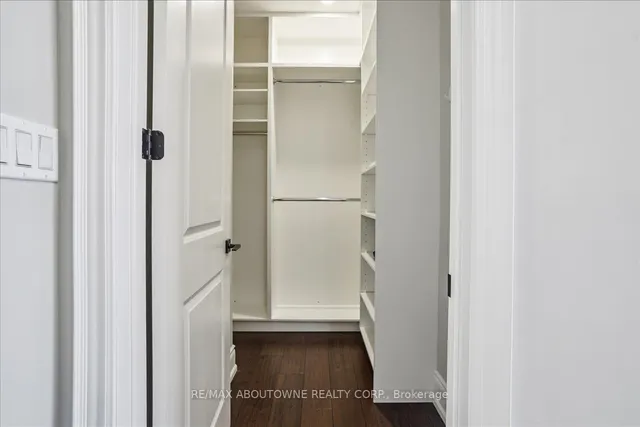 Additional image 40 of 332 Shoreview Rd