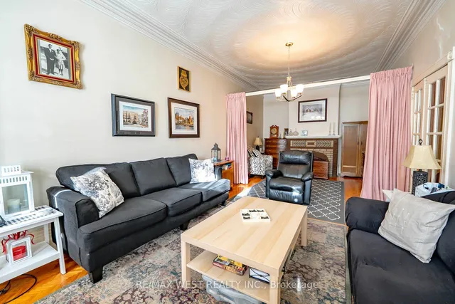 Additional image 7 of 217 Gladstone Ave