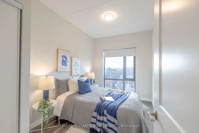 Additional image 25 of 15 Queen St Unit 902